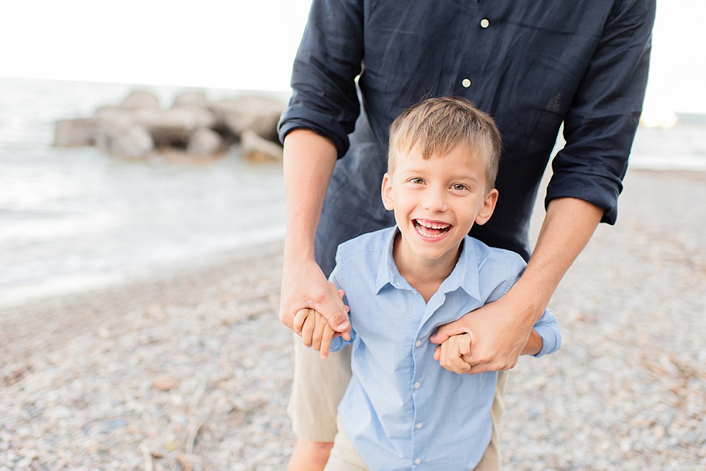 beach photographer for family wisconsin