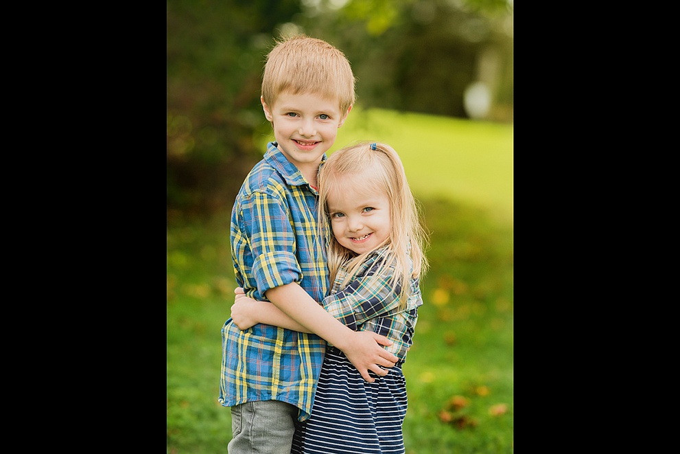 sibling photo shoot family photographers